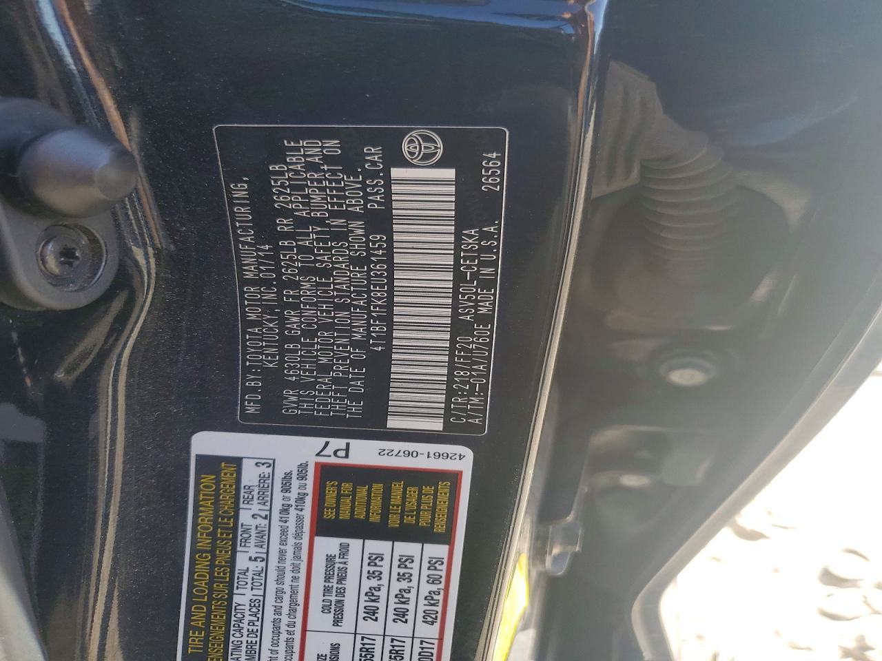 2014 TOYOTA CAMRY SE photo 13