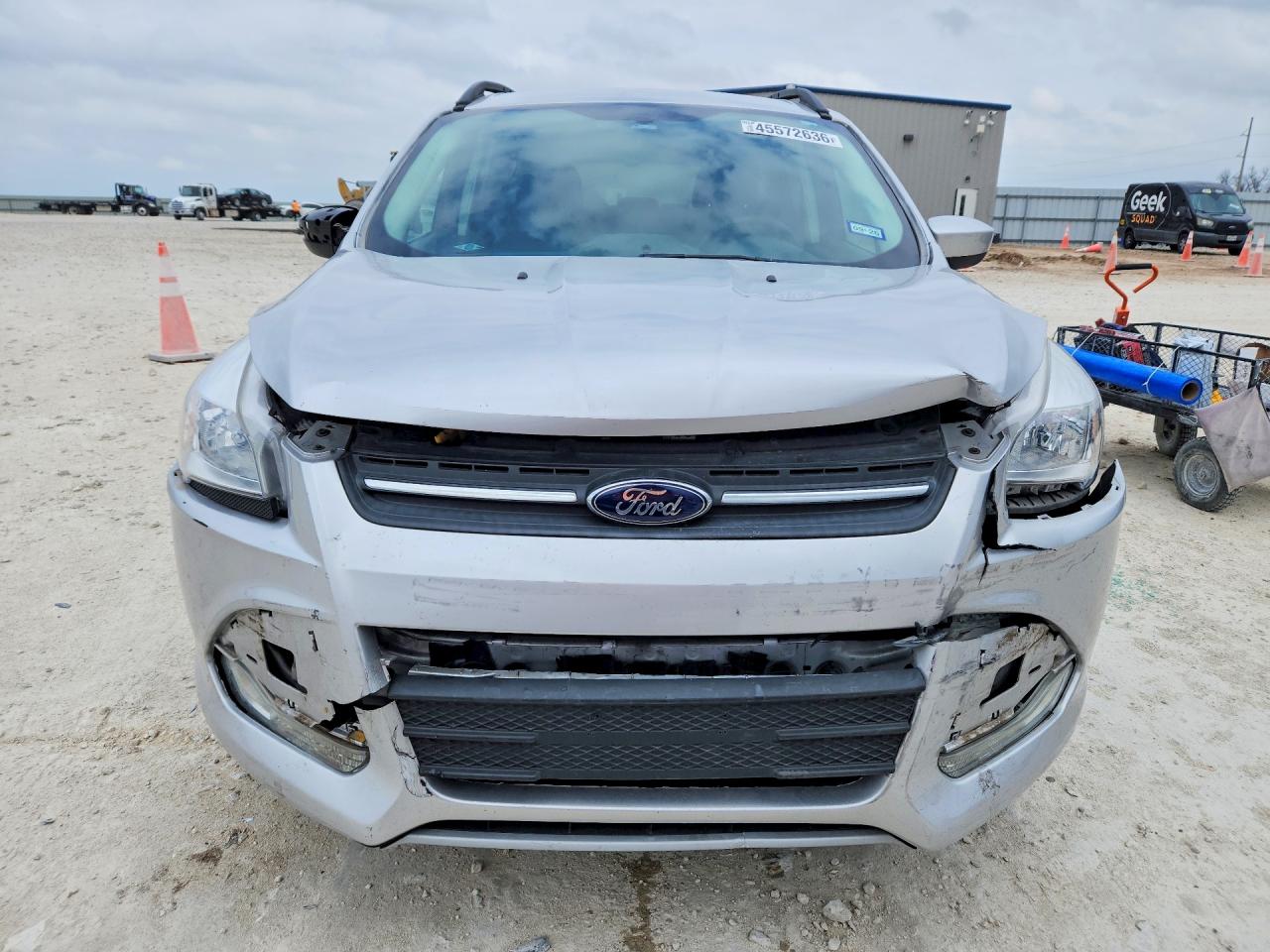 2014 FORD ESCAPE SE photo 5