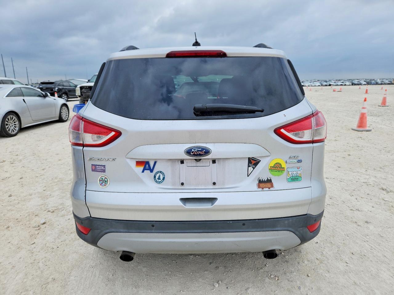 2014 FORD ESCAPE SE photo 6