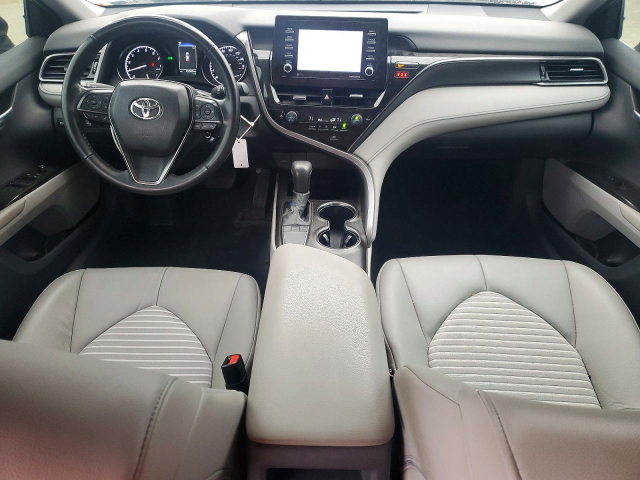 2024 TOYOTA CAMRY SE photo 8