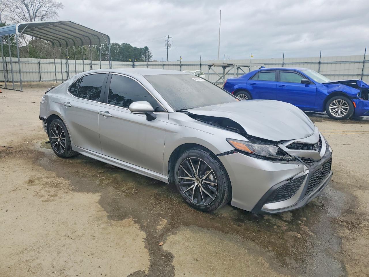 2024 TOYOTA CAMRY SE photo 4