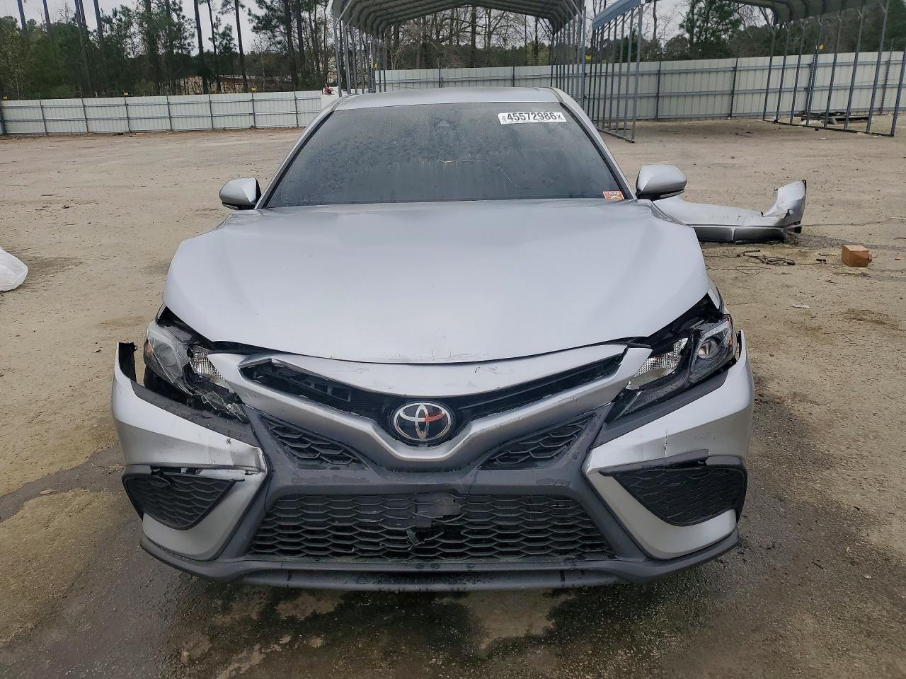 2024 TOYOTA CAMRY SE photo 5