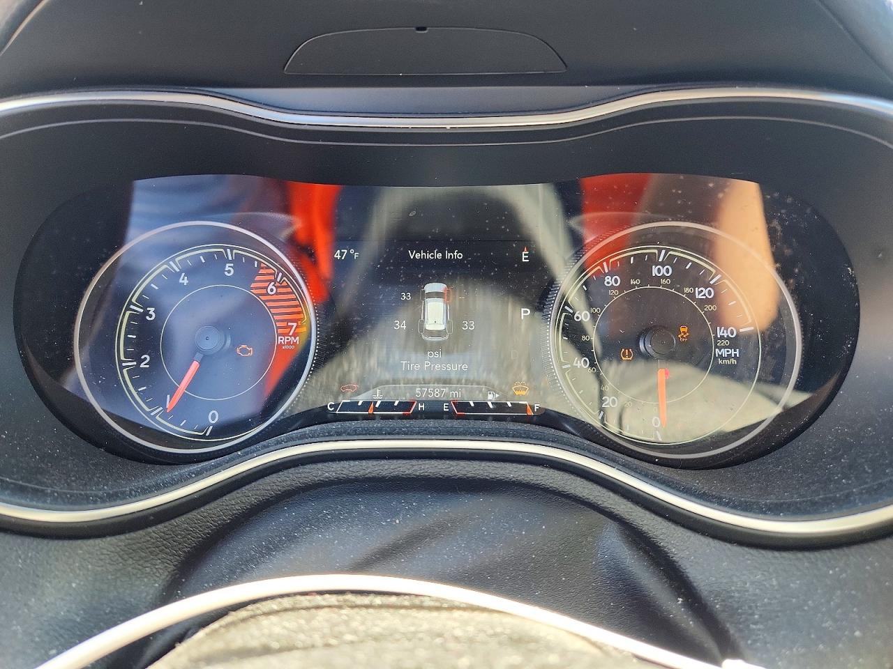 2019 JEEP CHEROKEE LIMITED photo 25