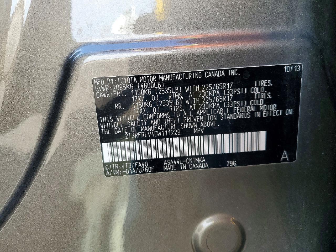 2013 TOYOTA RAV4 XLE photo 34