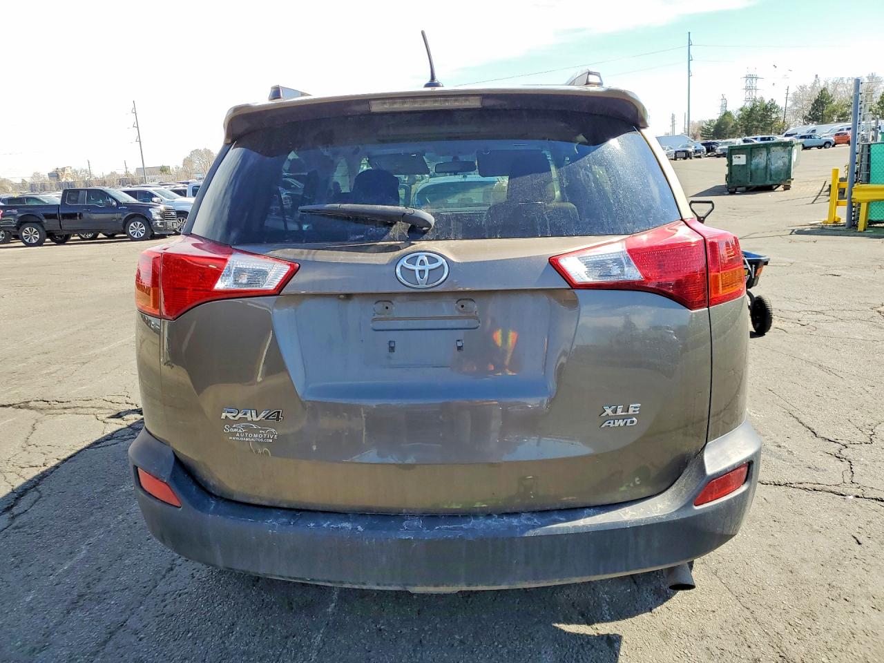 2013 TOYOTA RAV4 XLE photo 16
