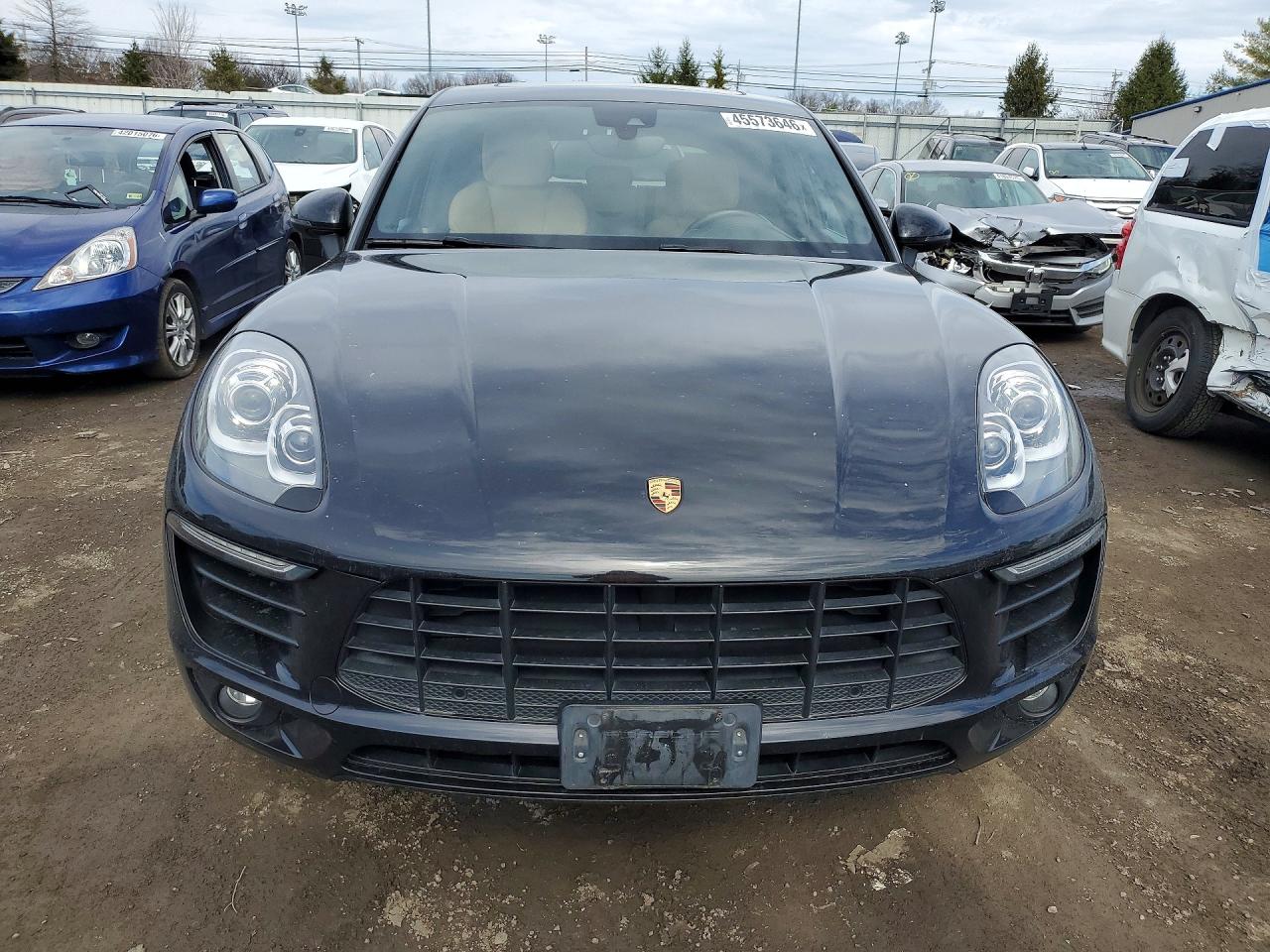 2017 PORSCHE MACAN photo 5