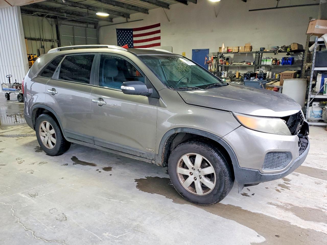 2011 KIA SORENTO LX photo 4