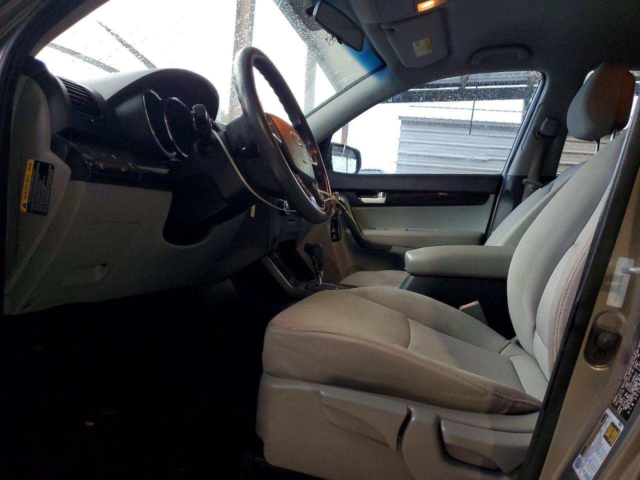2011 KIA SORENTO LX photo 7