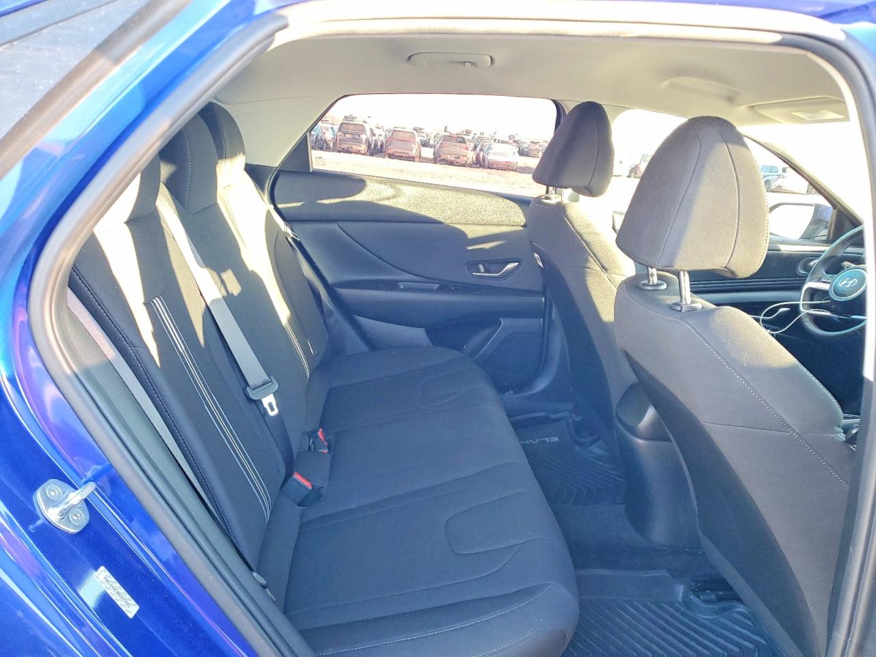 2022 HYUNDAI ELANTRA SEL photo 10