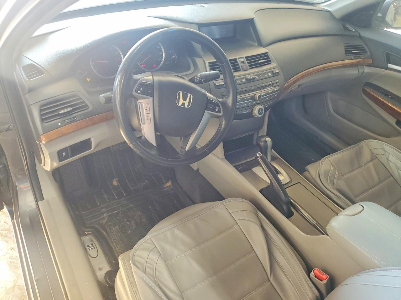 2011 HONDA ACCORD EXL photo 8