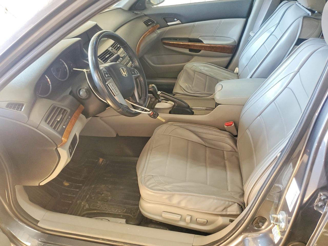 2011 HONDA ACCORD EXL photo 7
