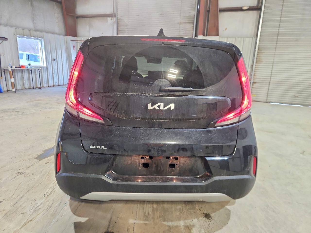 2025 KIA SOUL LX photo 11