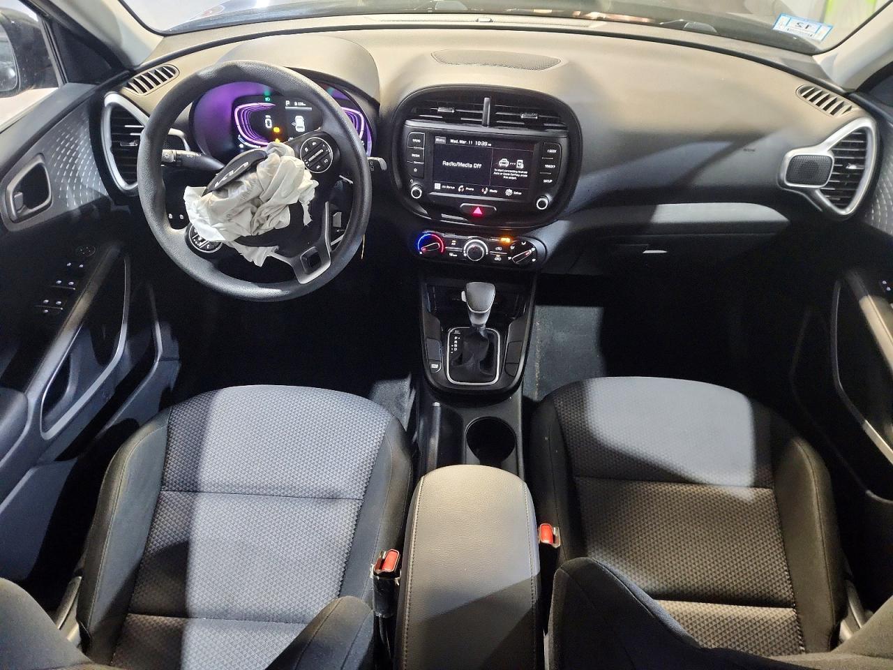 2025 KIA SOUL LX photo 15