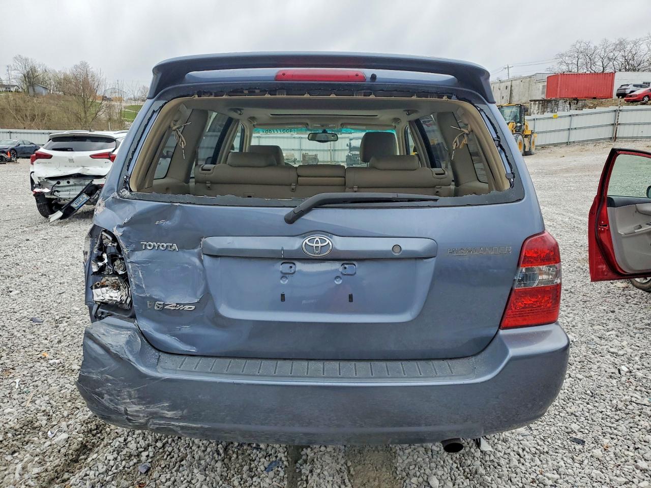 2004 TOYOTA HIGHLANDER LIMITED photo 6
