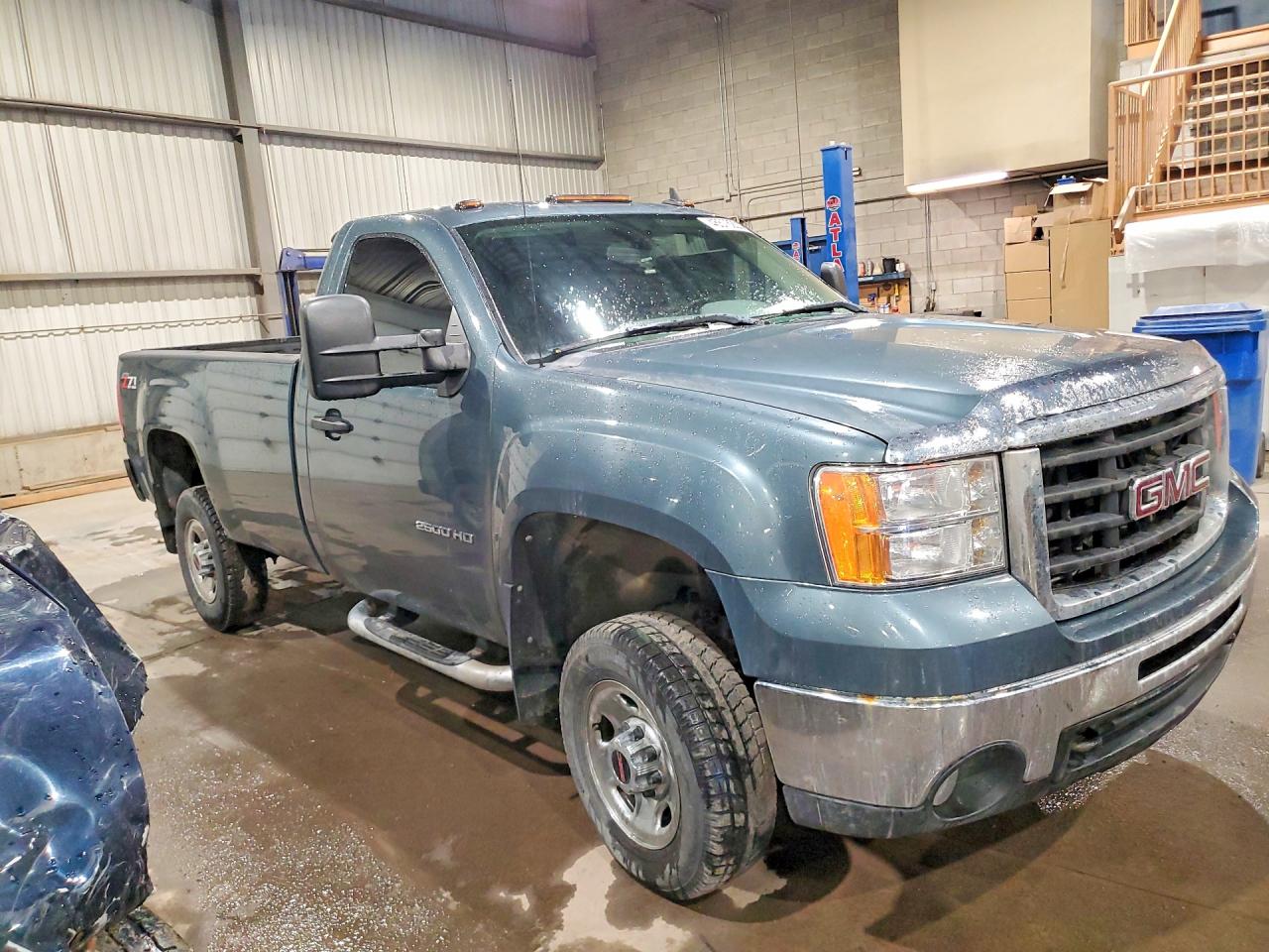 2010 GMC SIERRA C2500 HEAVY DUTY photo 4