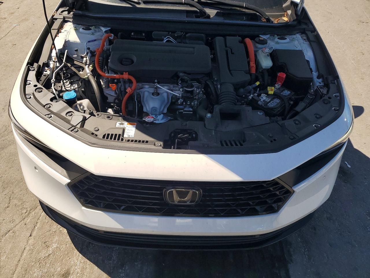 2024 HONDA ACCORD TOURING HYBRID photo 11
