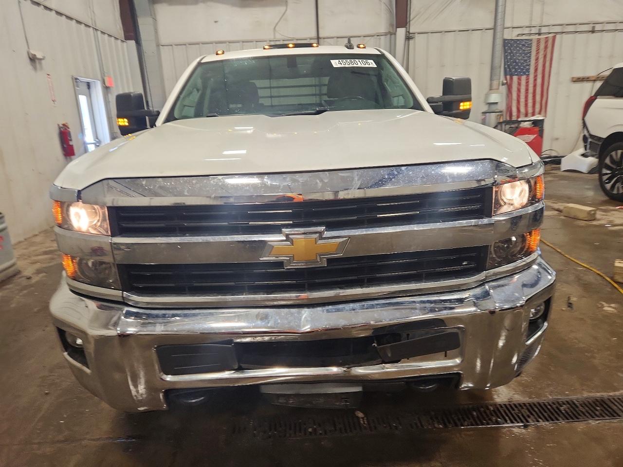 2015 CHEVROLET SILVERADO 2500 FLATBED TRUCK photo 9