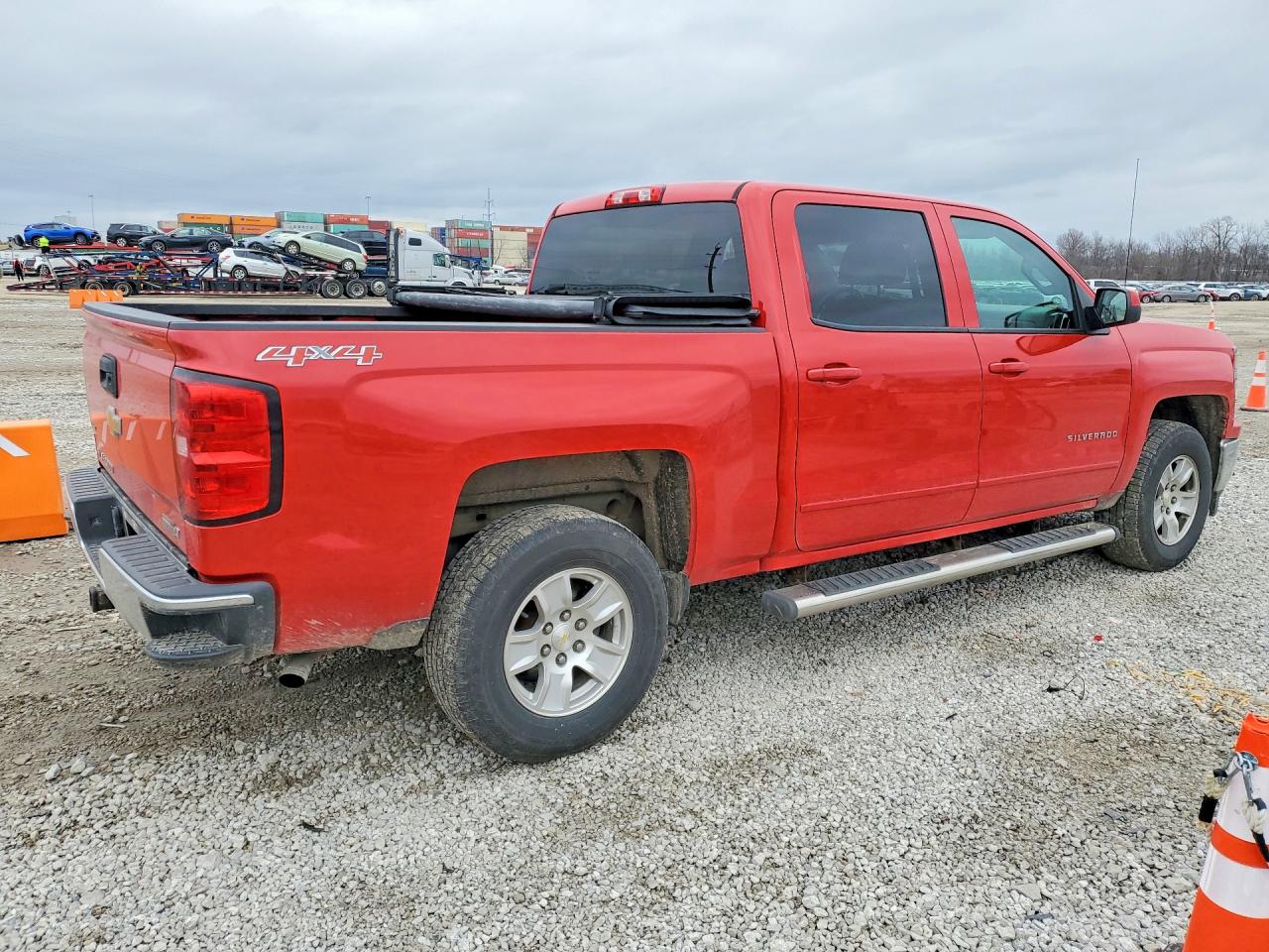 2015 CHEVROLET SILVERADO K1500 LT photo 5