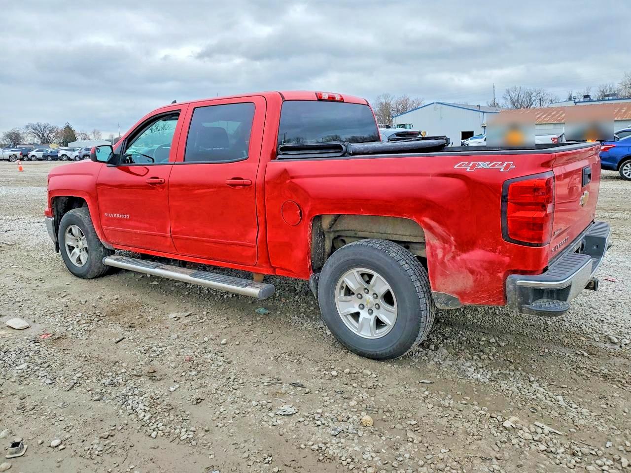 2015 CHEVROLET SILVERADO K1500 LT photo 3