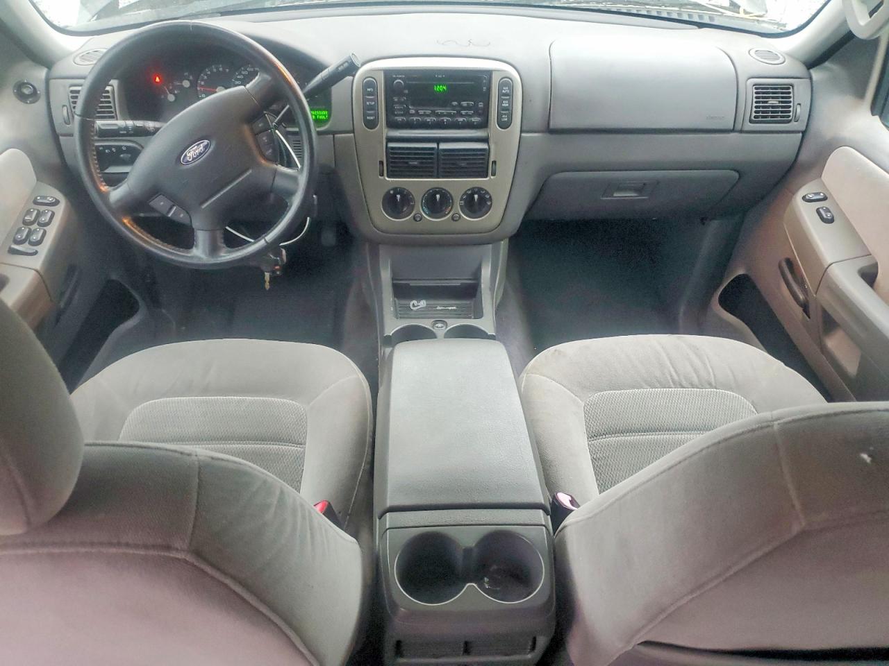 2005 FORD EXPLORER XLT photo 8
