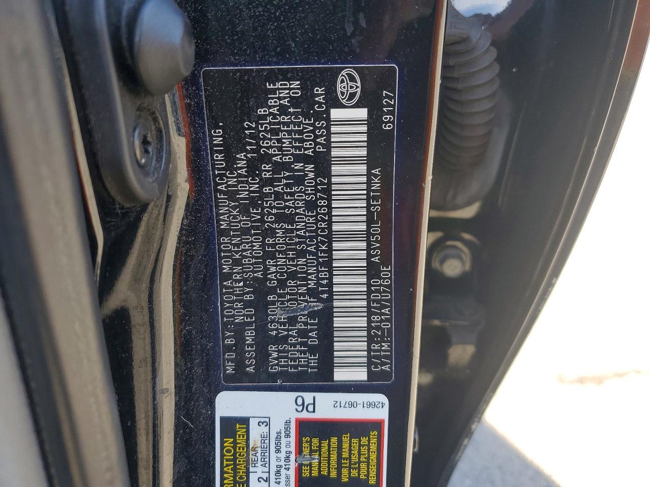 2012 TOYOTA CAMRY LE photo 23