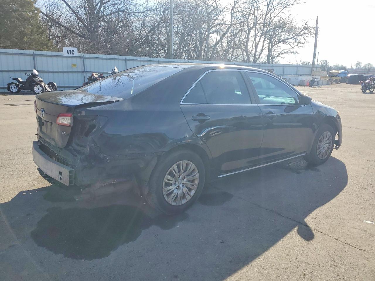 2012 TOYOTA CAMRY LE photo 5