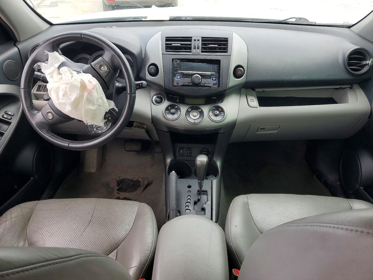 2010 TOYOTA RAV4 LIMITED photo 8