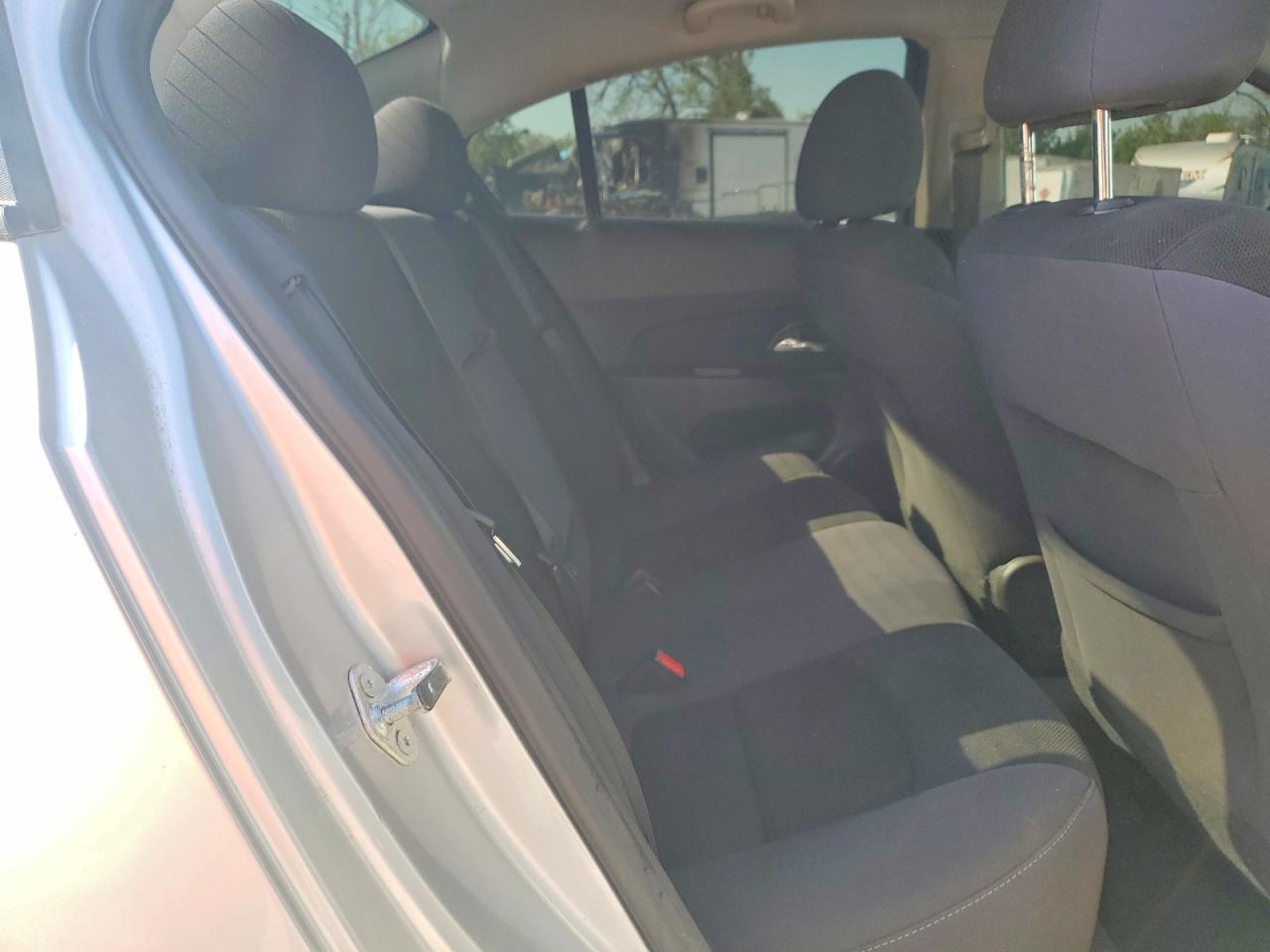 2014 CHEVROLET CRUZE LT photo 28