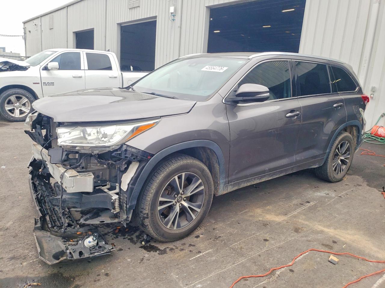 2018 TOYOTA HIGHLANDER