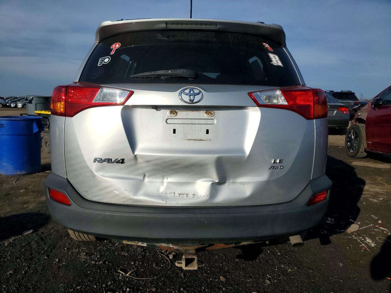 2014 TOYOTA RAV4 LE photo 11