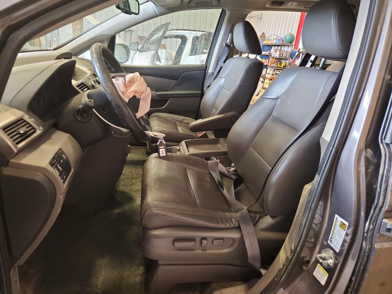 2016 HONDA ODYSSEY TOURING photo 7