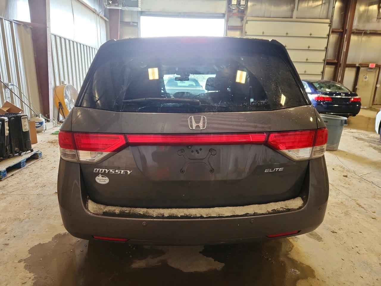 2016 HONDA ODYSSEY TOURING photo 6
