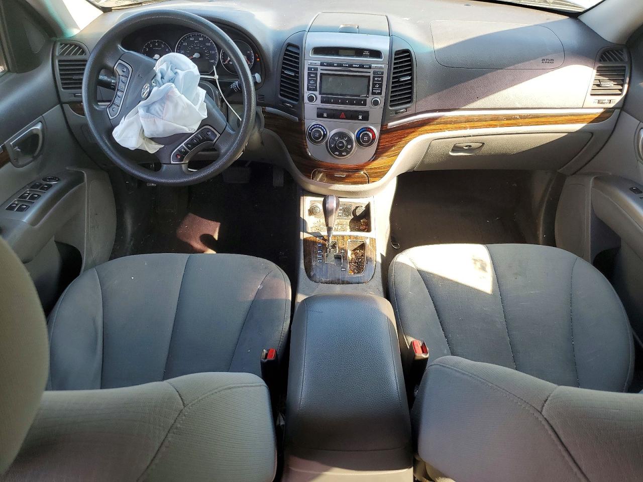 2012 HYUNDAI SANTA FE GLS photo 22