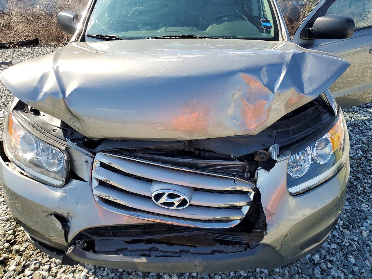 2012 HYUNDAI SANTA FE GLS photo 34