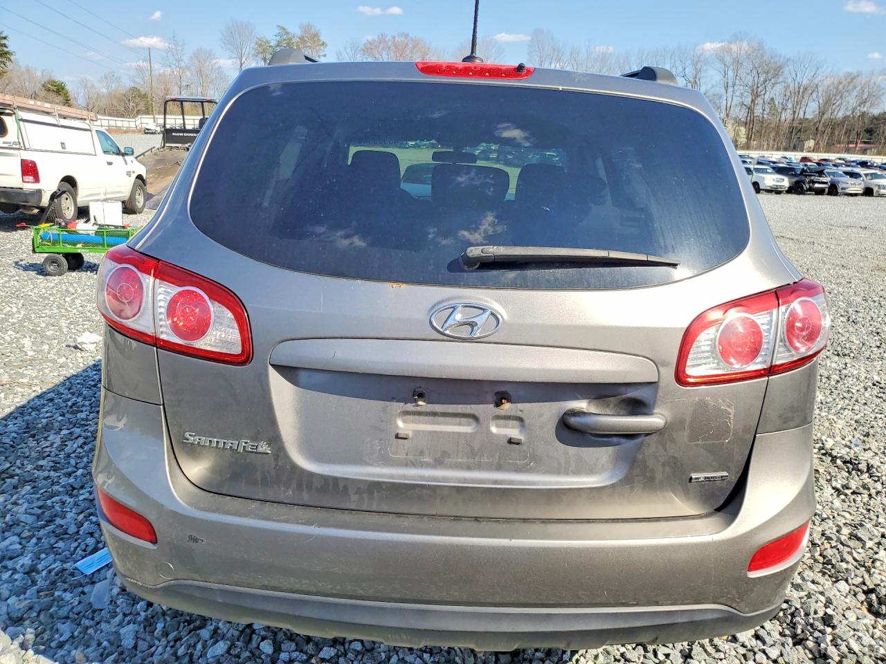2012 HYUNDAI SANTA FE GLS photo 16