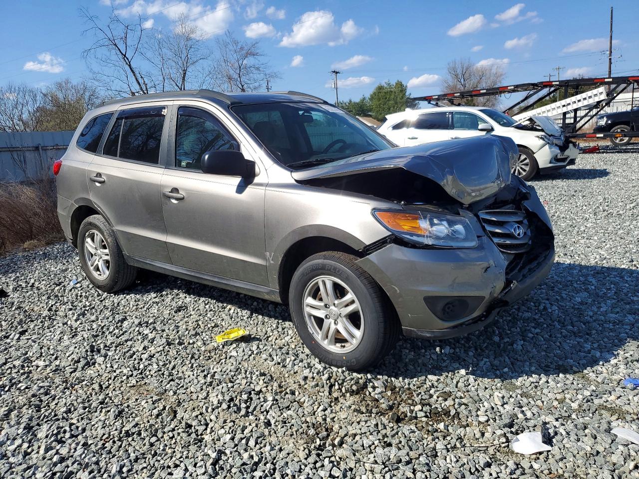 2012 HYUNDAI SANTA FE GLS photo 10