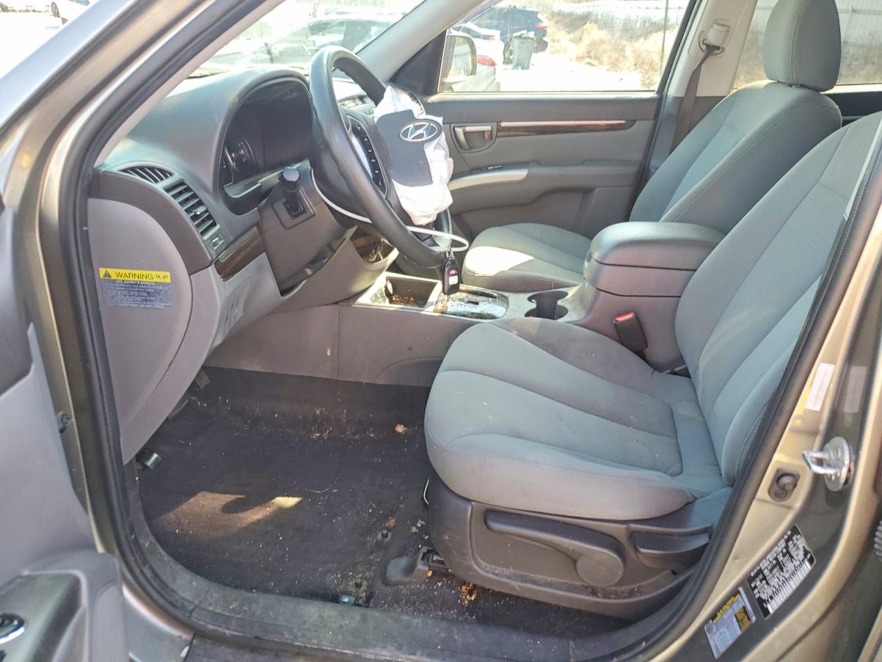 2012 HYUNDAI SANTA FE GLS photo 19