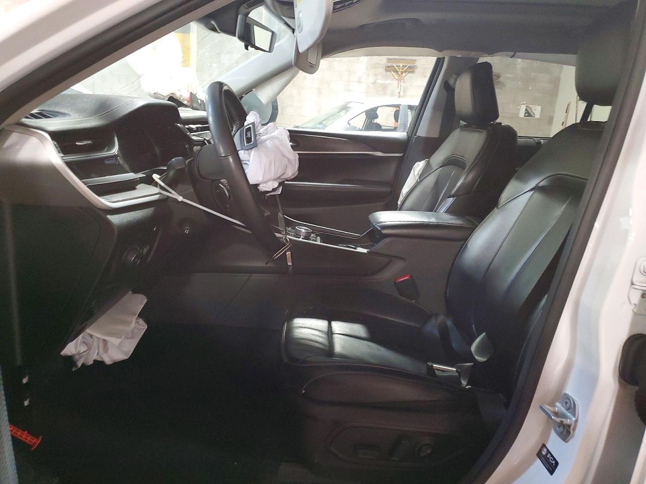 2024 JEEP GRAND CHEROKEE LIMITED 4XE photo 7