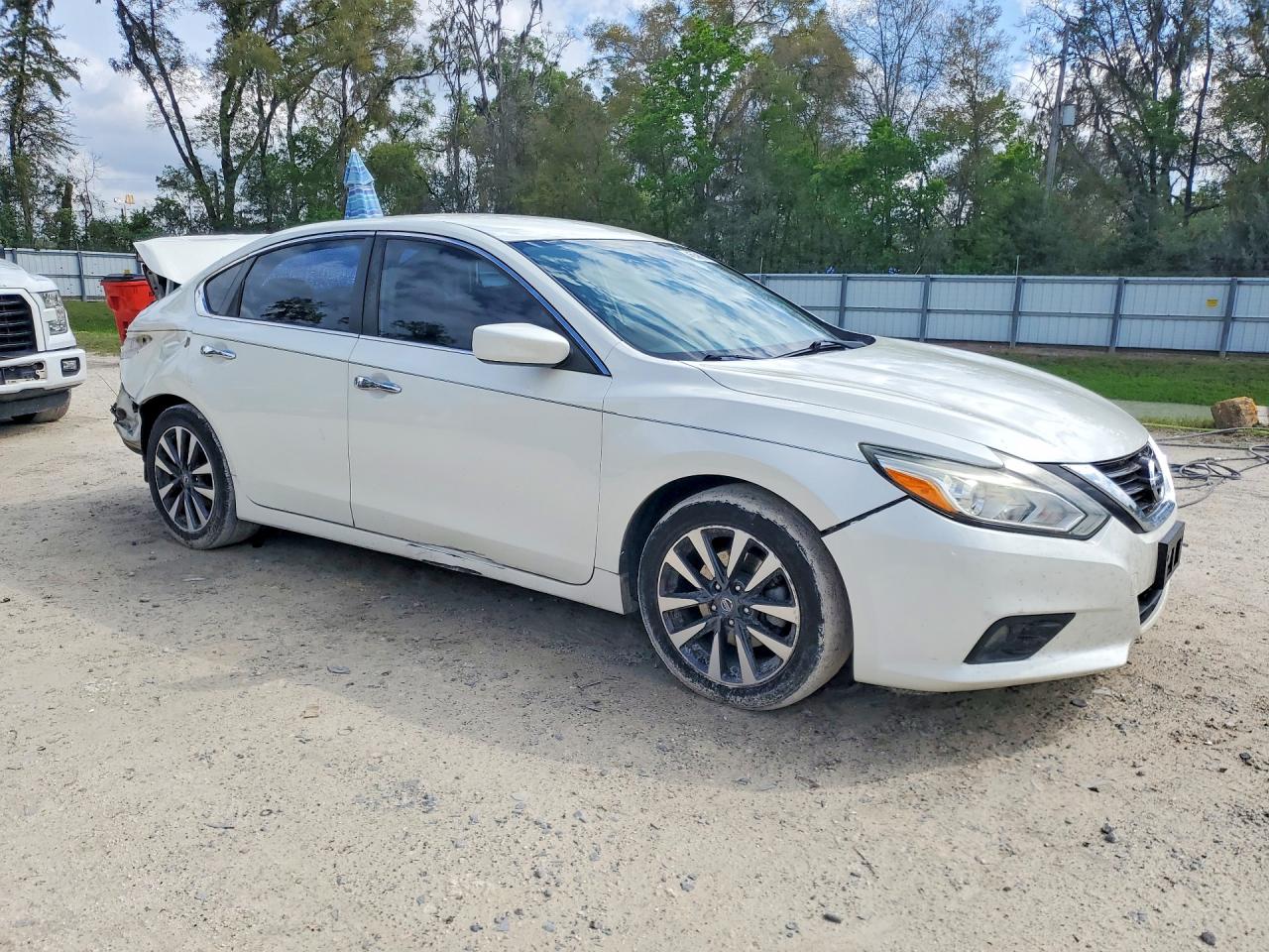2017 NISSAN ALTIMA 2.5 SV photo 10