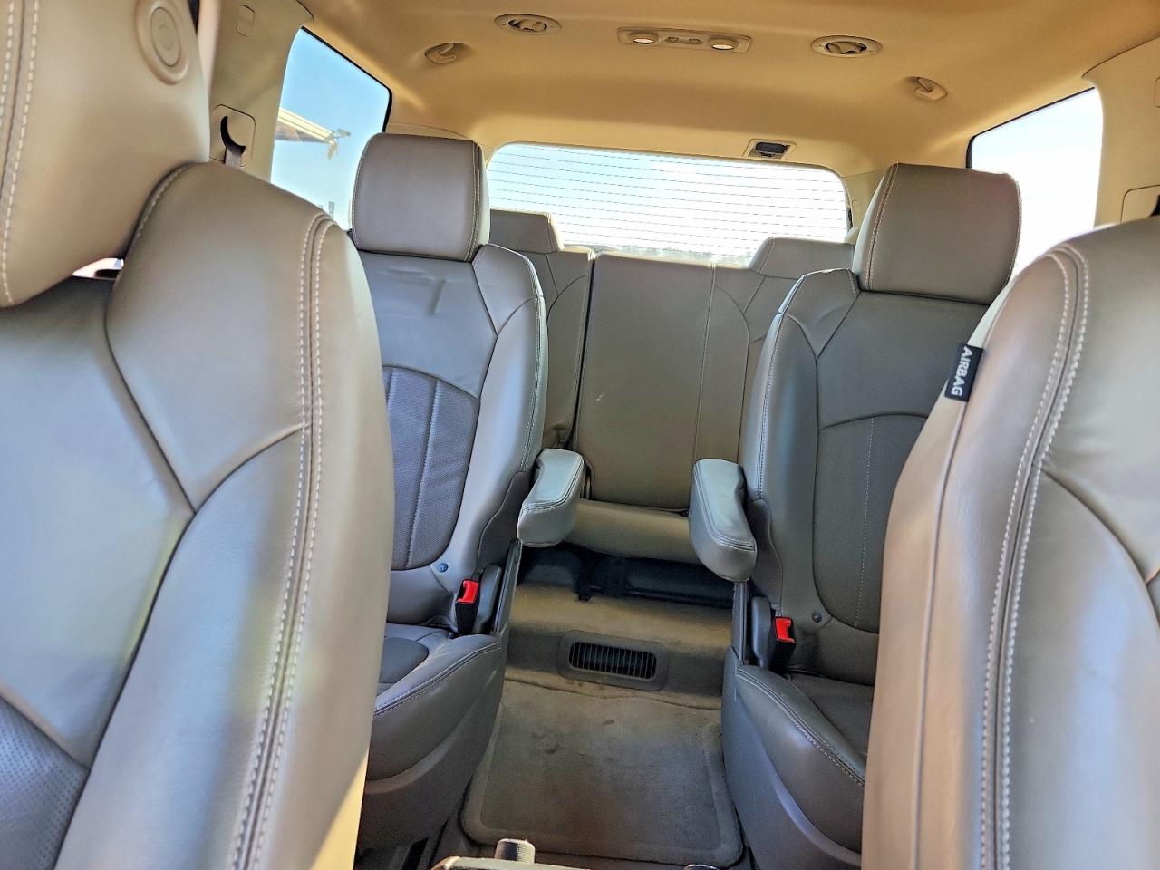 2015 GMC ACADIA DENALI photo 19