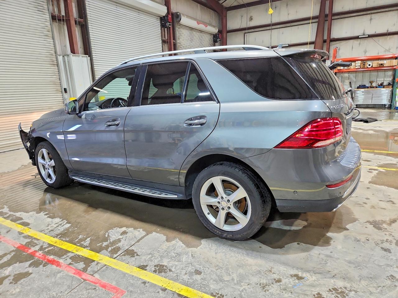 2017 MERCEDES-BENZ GLE 350 4MATIC photo 2