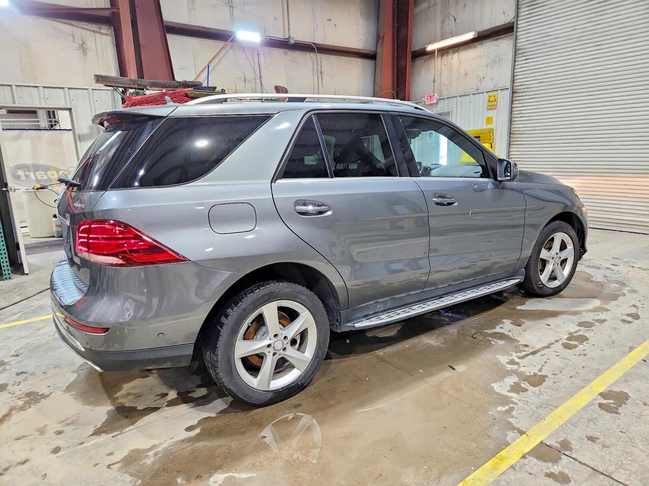 2017 MERCEDES-BENZ GLE 350 4MATIC photo 3