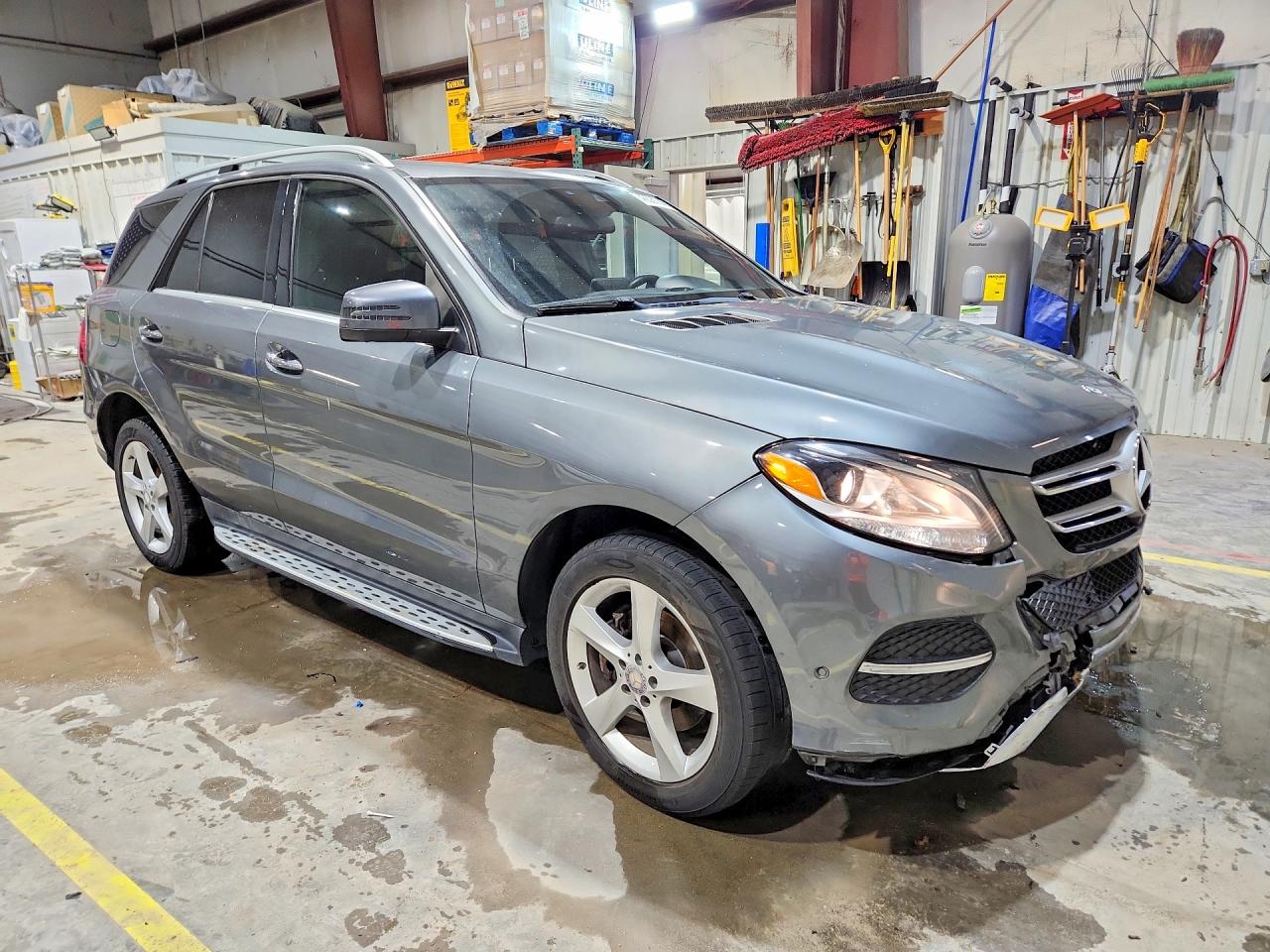 2017 MERCEDES-BENZ GLE 350 4MATIC photo 4