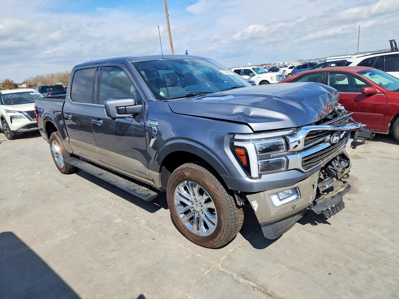 2025 FORD F150 KING RANCH photo 4