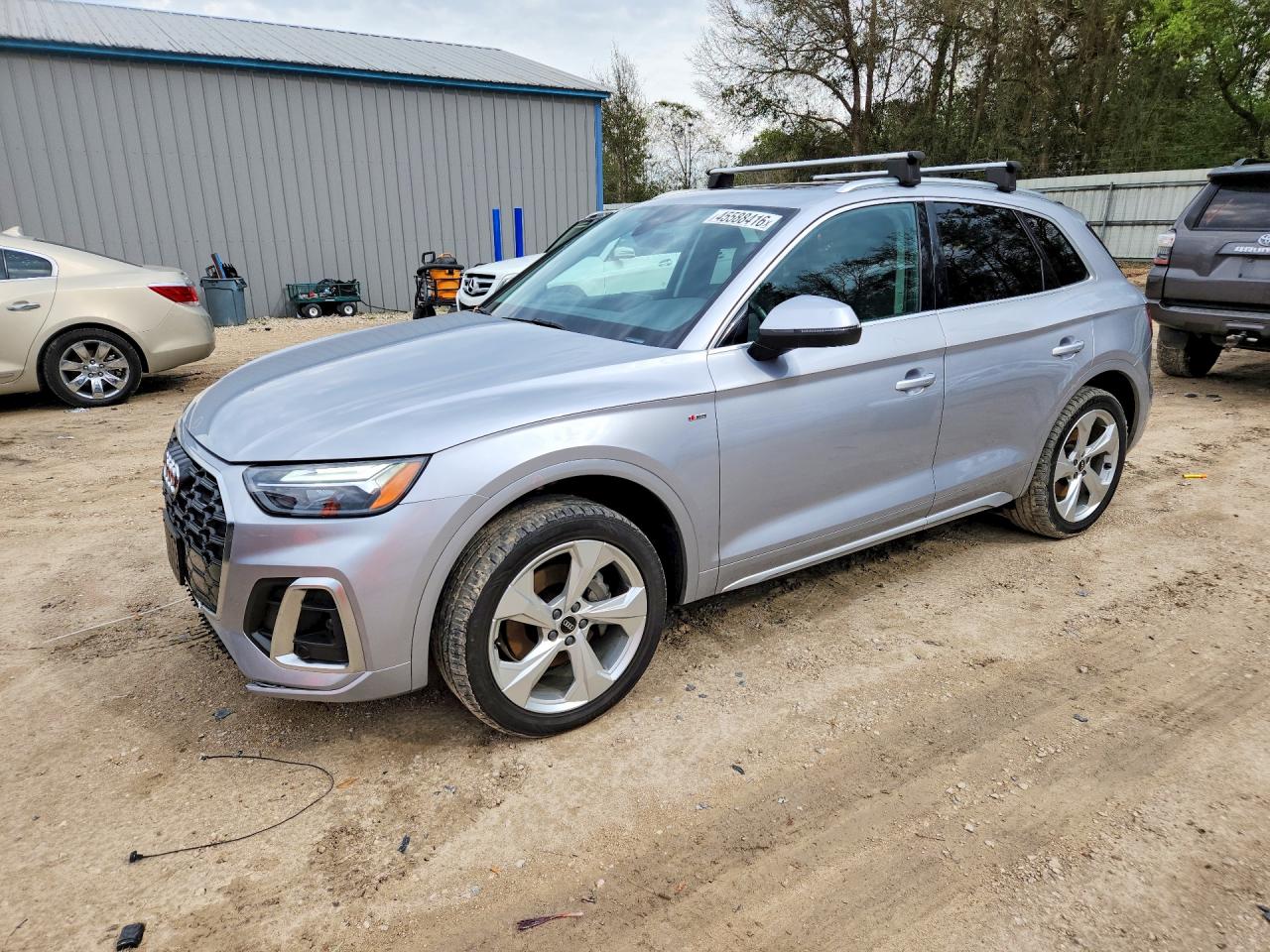 2022 AUDI Q5