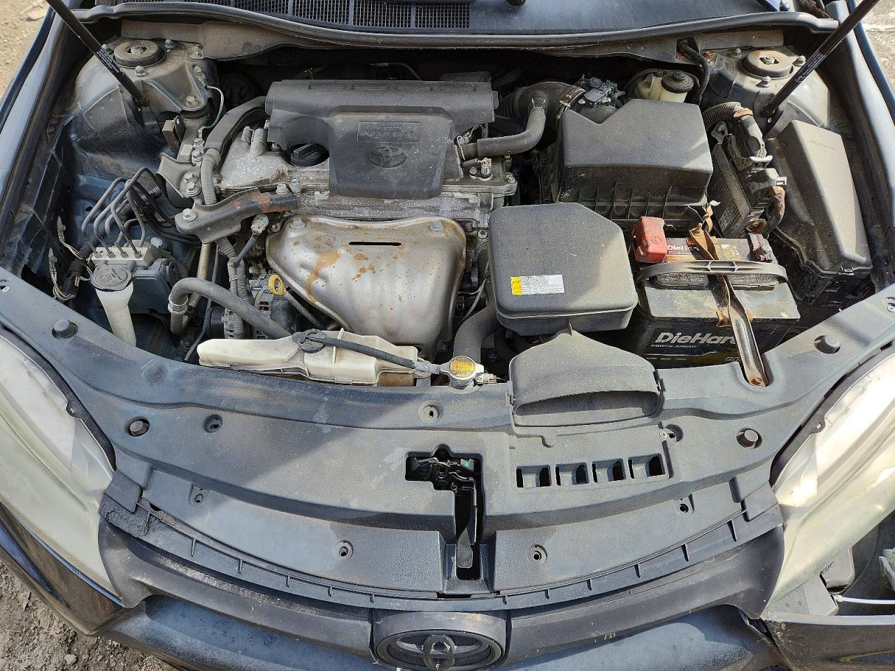2016 TOYOTA CAMRY SE photo 11