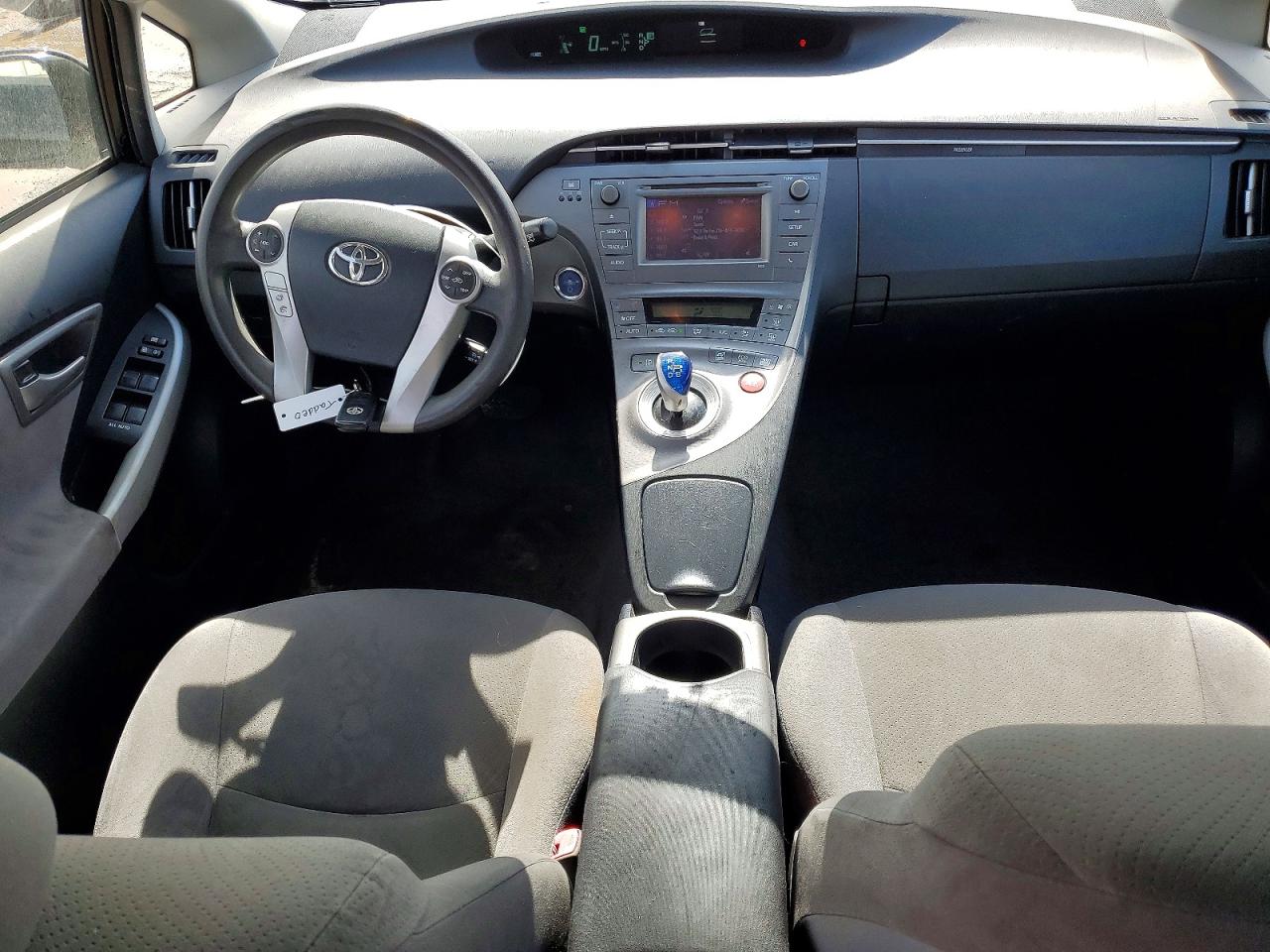 2013 TOYOTA PRIUS TWO photo 8