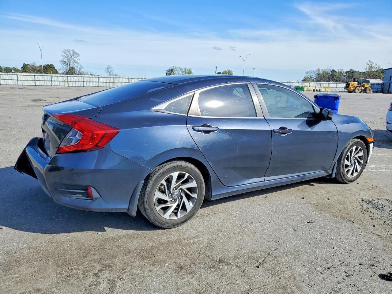 2016 HONDA CIVIC EX photo 3