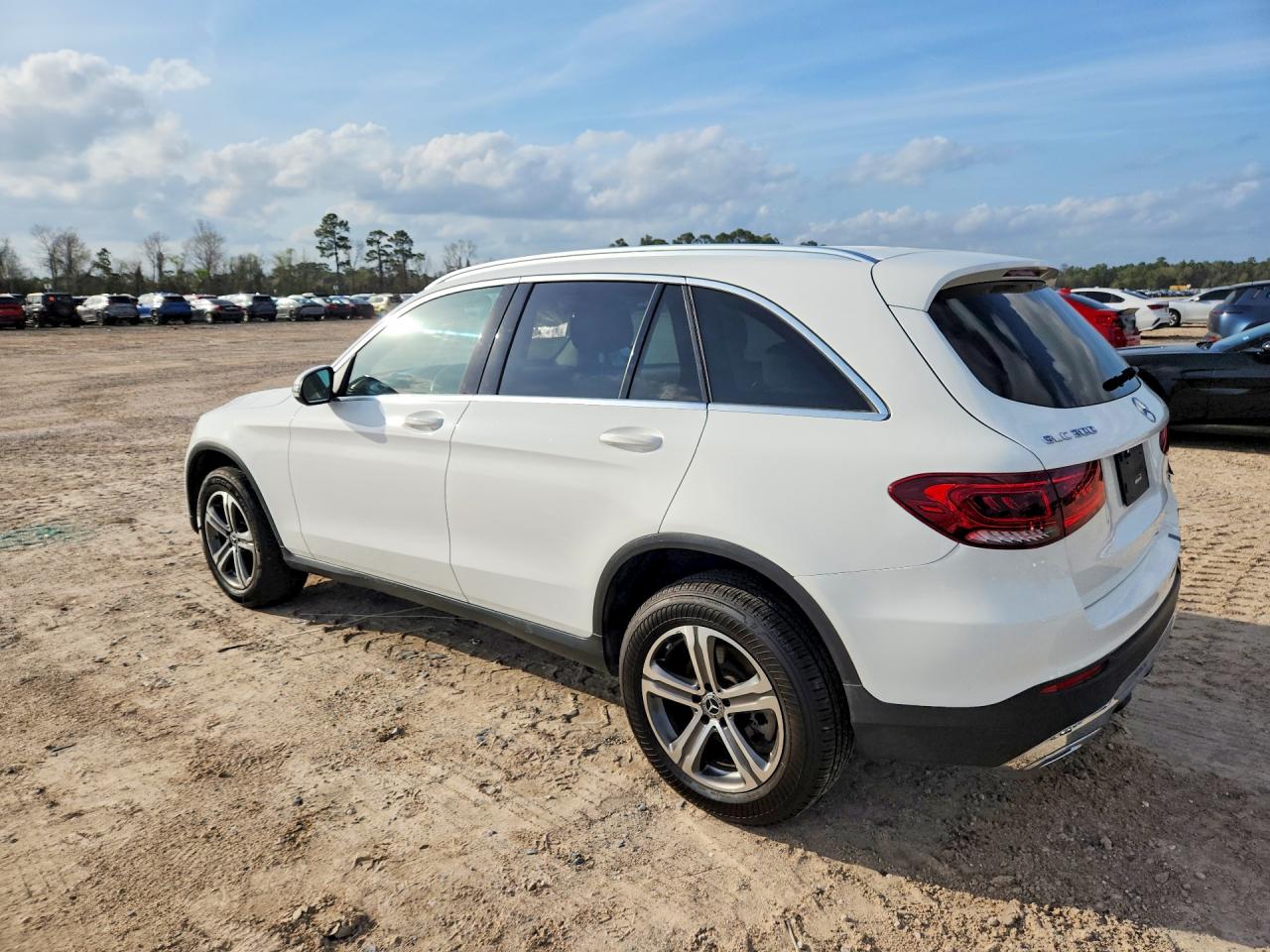 2020 MERCEDES-BENZ GLC 300 photo 3