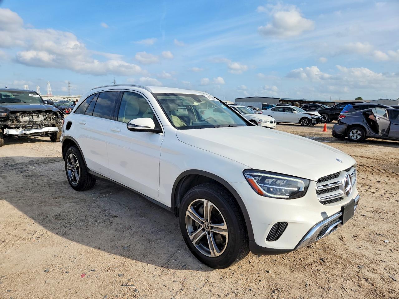 2020 MERCEDES-BENZ GLC 300 photo 7